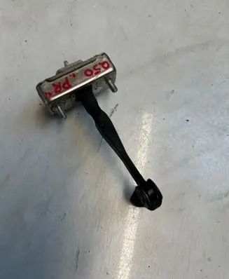 Infiniti Q50 Front door check strap stopper 0797