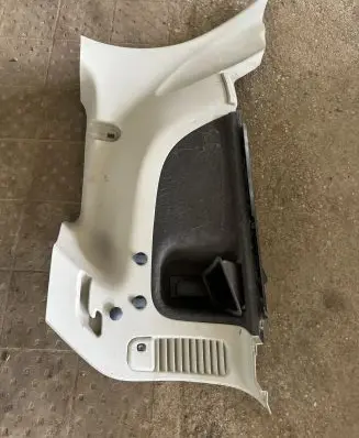 Jeep Grand Cherokee Trunk/boot lower side trim panel 