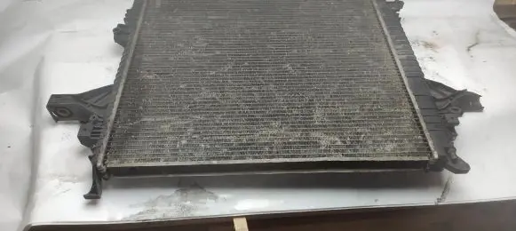 Coolant radiator