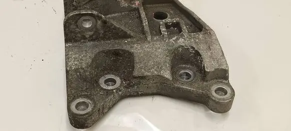 Land Rover Discovery Sport Engine mounting bracket GJ326P096AE