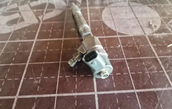 Alfa Romeo 156 Fuel injector 0445110243
