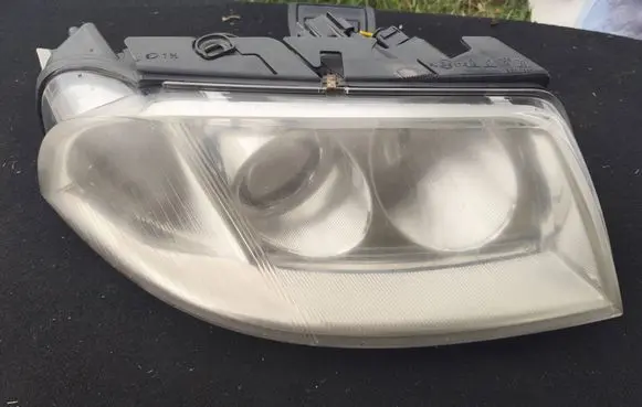 Volkswagen PASSAT B5.5 Headlight/headlamp