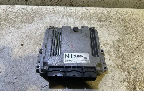 Nissan X-Trail T31 Engine control unit/module 237103UH7A 1039S43640 0281017187