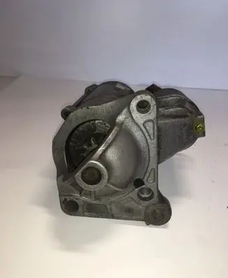 Suzuki Grand Vitara II Starter motor 8200331251