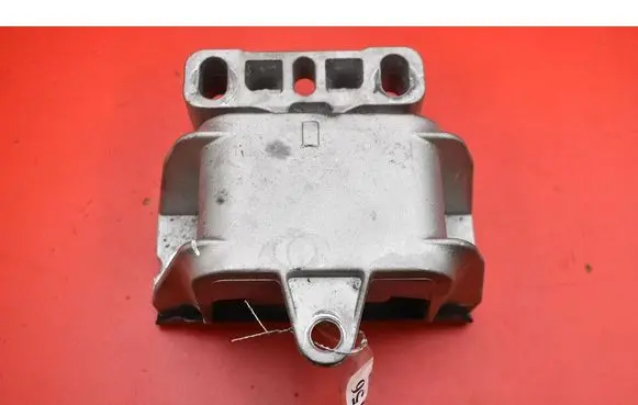 Volkswagen Golf IV Gearbox mounting bracket 19494