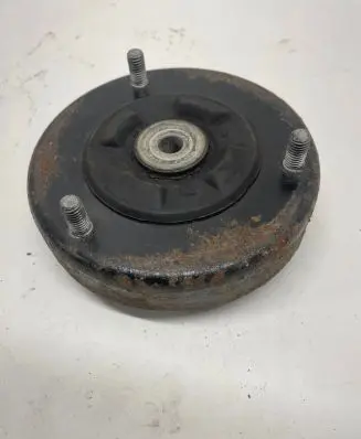 BMW 5 E39 Coil spring mount 1091710