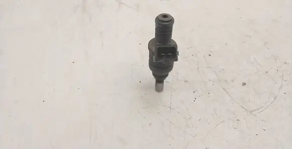 BMW 5 E60 E61 Fuel injector 1427240