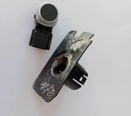 Dacia Sandero III Parking PDC sensor 284429097R 303957 2710201109