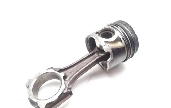Opel Meriva B Piston with connecting rod A17DTS