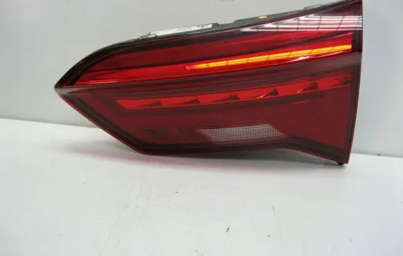 Volkswagen T-Roc Tailgate rear/tail lights 2GA945094