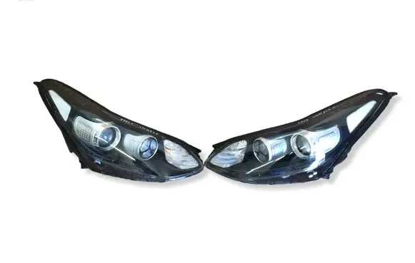 KIA Sportage Headlight/headlamp 92101F1110 92101F1130