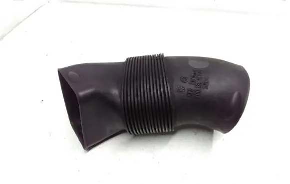 Volkswagen Phaeton Air intake duct part 3D0129617AH