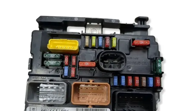 Citroen DS3 BSM Control unit 9667199780