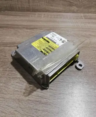 Toyota Avensis T250 Airbag control unit/module 8917005120 208623102