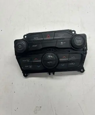 Dodge Challenger Climate control unit 5PG682XGAE HH568282 2561380