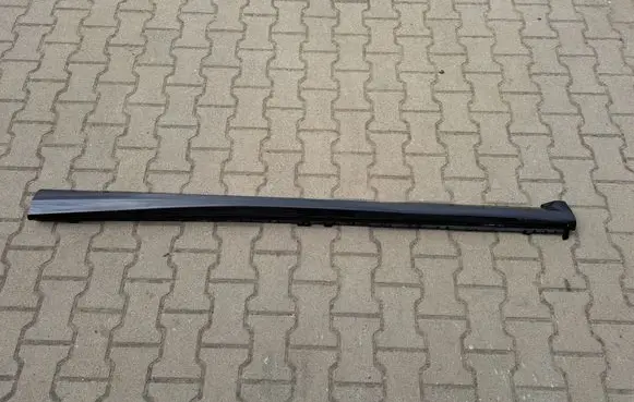 Audi RS3 Foot area side trim 8V4853860A