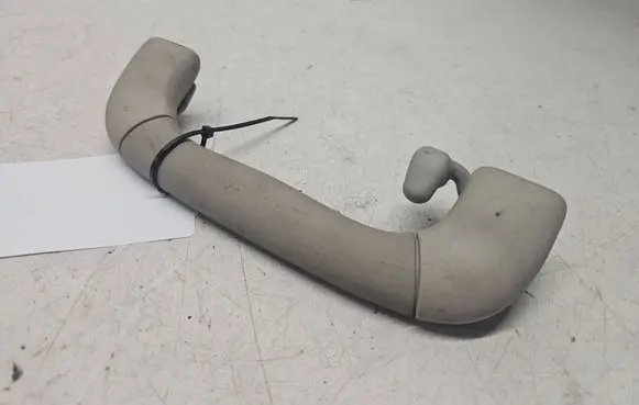 Opel Omega B2 Rear interior roof grab handle 90459155