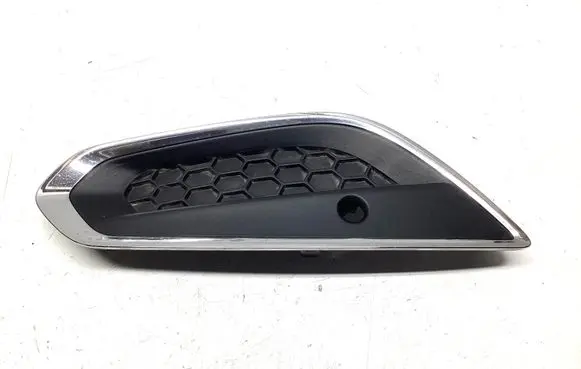 Volvo S60 Front bumper lower grill 31294136