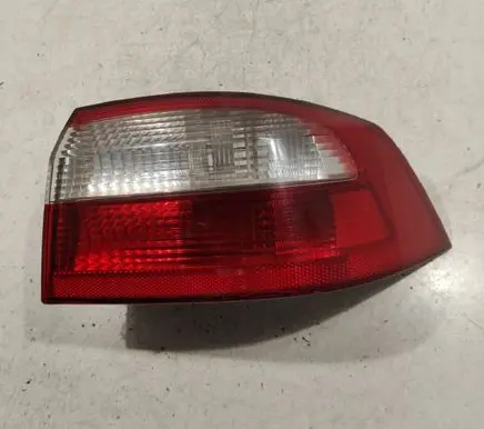 Renault Laguna II Rear/tail lights 8200002474