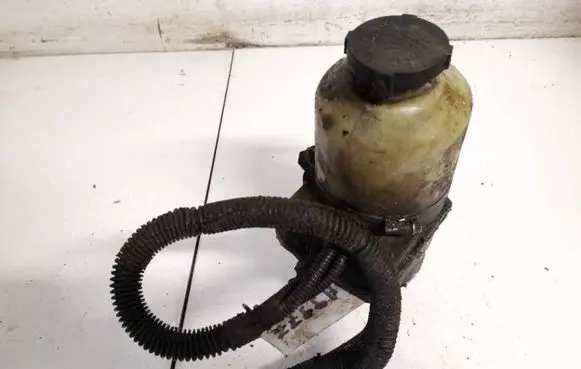 Opel Astra G Power steering pump 1040085001094100
