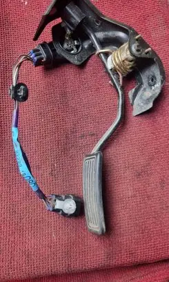 Toyota Corolla E120 E130 Accelerator pedal position sensor 7811135030
