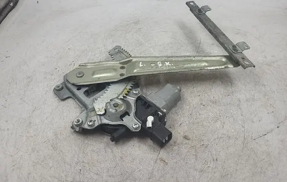 Mitsubishi Lancer X Rear door window regulator with motor 