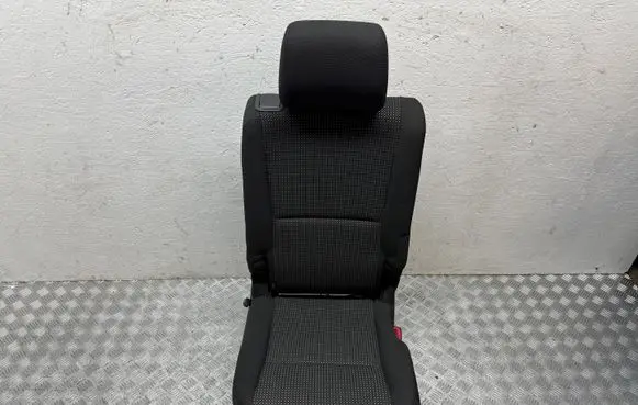 Toyota Corolla Verso AR10 Rear seat 710770F030B0 710750F030B0