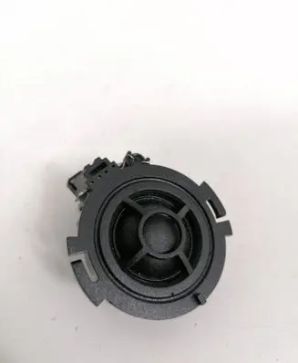Front door high frequency speaker