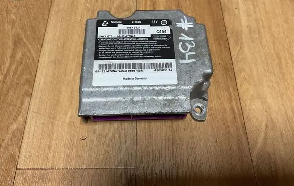 Alfa Romeo 147 Airbag control unit/module 46842421 5WK43277 04321470NAT