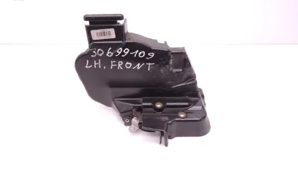 Volvo V50 Front door lock 30699784 D33