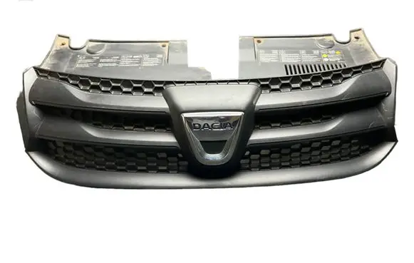 Dacia Sandero Front bumper upper radiator grill 623103971 1174209 1170261