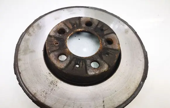 Volvo V70 Front brake disc