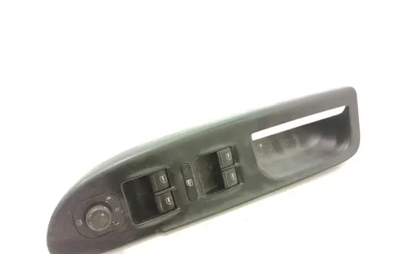 Volkswagen PASSAT B6 Electric window control switch 3C1867171B