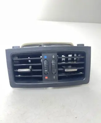 BMW 3 E90 E91 Rear air vent grill 7129556 6932023 6932024