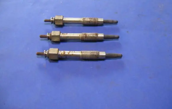 Nissan Primera Glow plug 3706