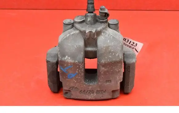 Rear brake caliper