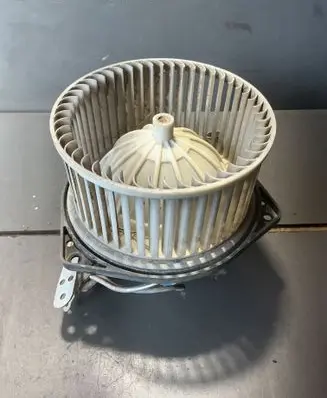 Nissan Terrano Heater fan/blower 0130111153
