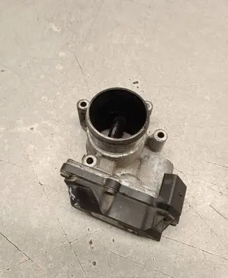 Volkswagen PASSAT B7 Throttle valve 03L128063T 1007142138 A2C83076400