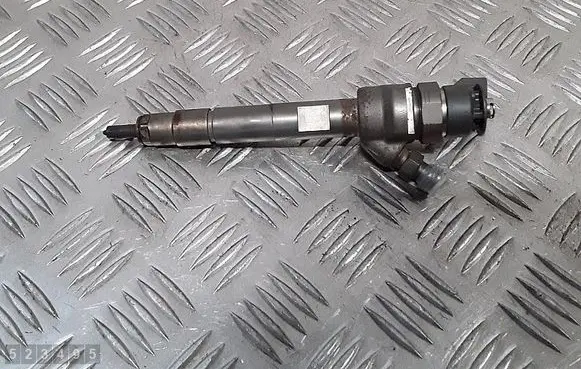 BMW X1 E84 Fuel injector 0445110289 779844604
