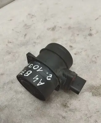 Audi A4 S4 B7 8E 8H Mass air flow meter 0281002461 074906461B
