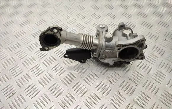 Hyundai i30 Engine shut-off valve 284622U010