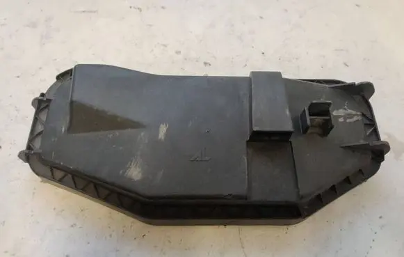 Peugeot Boxer Headlight/headlamp dust cover 41550749S