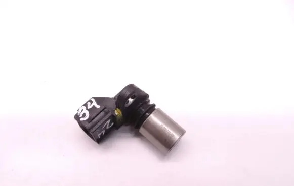 Volvo V50 Camshaft position sensor 30713485 0296001211 D34