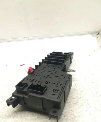 Volvo V70 Fuse module