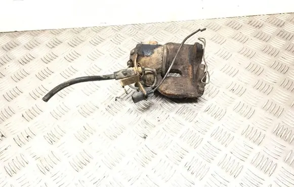 Volkswagen PASSAT B5.5 Front brake caliper