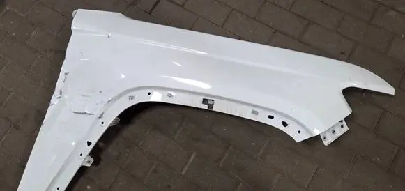 Jeep Grand Cherokee WL Fender
