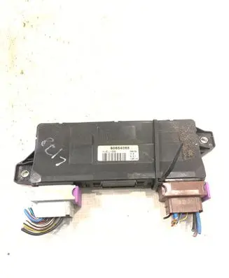 Alfa Romeo 159 Door central lock control unit/module 60684088 128114 NVBL1939