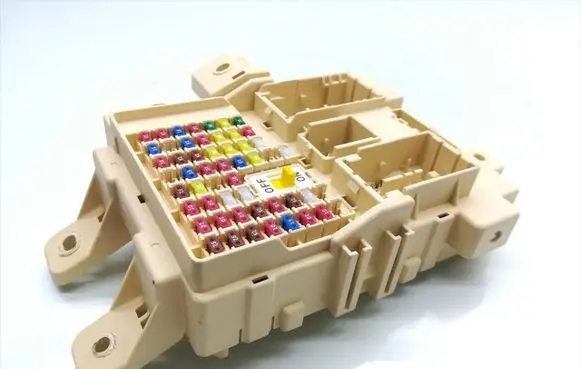 KIA Sportage Fuse module 91950-D9710