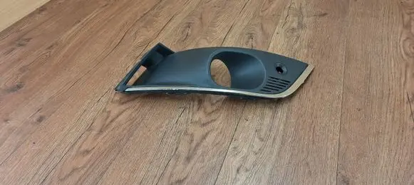 Renault Megane IV Front fog light trim/grill 261A28562R