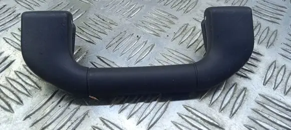 Mercedes-Benz E W212 Front interior roof grab handle A2048100051